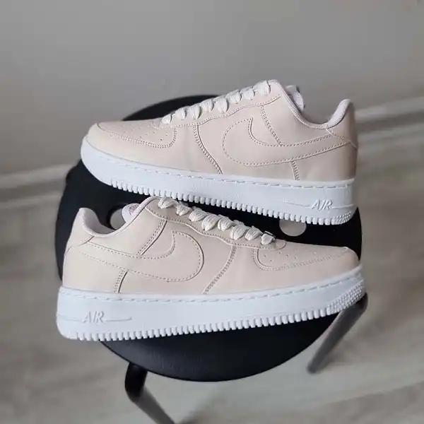 کفش راحتی مدل ایرفورس رنگ کرم