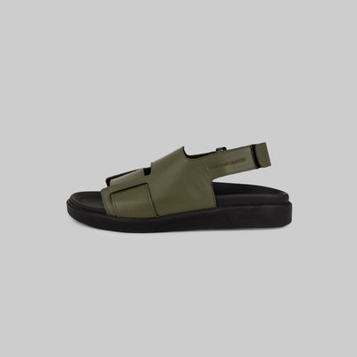 صندل تابستانه مردانه چرم مشهد مدل J6403-001-42