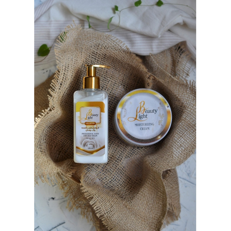 کرم آبرسان لایت بیوتی مدل آرگان شی باتر حجم 250 میلی لیتر به همراه کرم مرطوب کننده لایت بیوتی مدل شی باتر آرگان حجم 200 میلی لیتر مجموعه 2 عددی کرم آبرسان لایت بیوتی مدل آرگان شی باتر حجم 250 میلی لیتر به همراه کرم مرطوب کننده لایت بیوتی مدل شی باتر آرگان حجم 200 میلی لیتر مجموعه 2 عددی