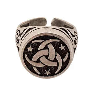 انگشتر مردانه طرح فانتزی کد a143