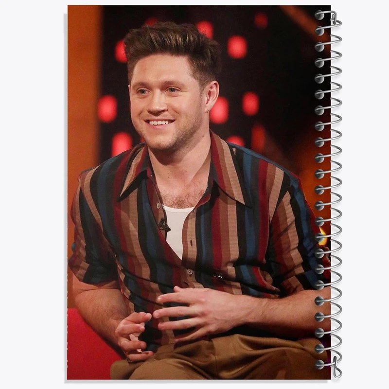 دفتر مشق 100 برگ خندالو طرح نایل هوران گروه موسیقی وان دایرکشن One Direction کد 18897
