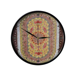ساعت دیواری مدوپد طرح قالی قم ترنجی بیضی مدل C-Ghom142