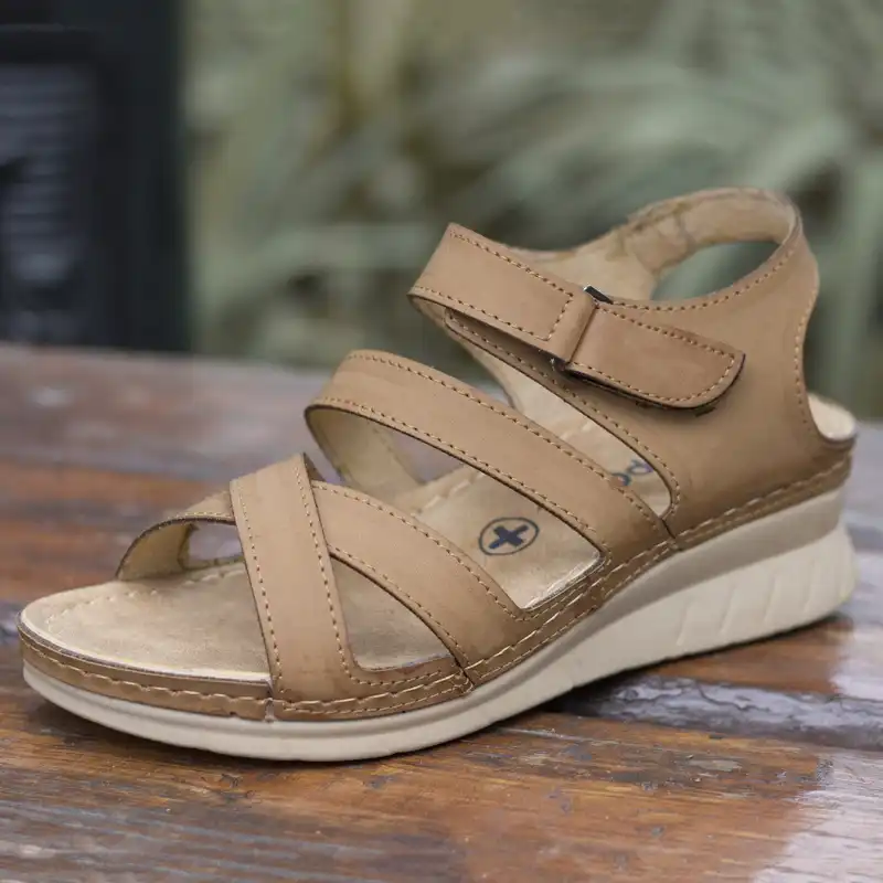 صندل زنانه مدل ماماپا کد رویال رنگ عسلی