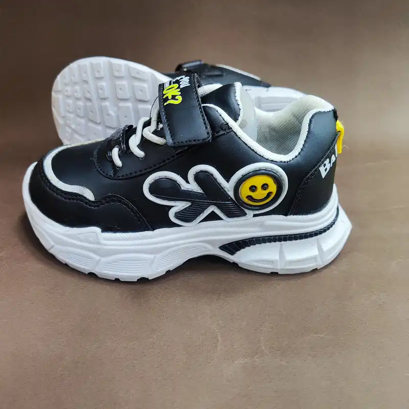 کفش مخصوص پیاده روی مدل 2025 imo