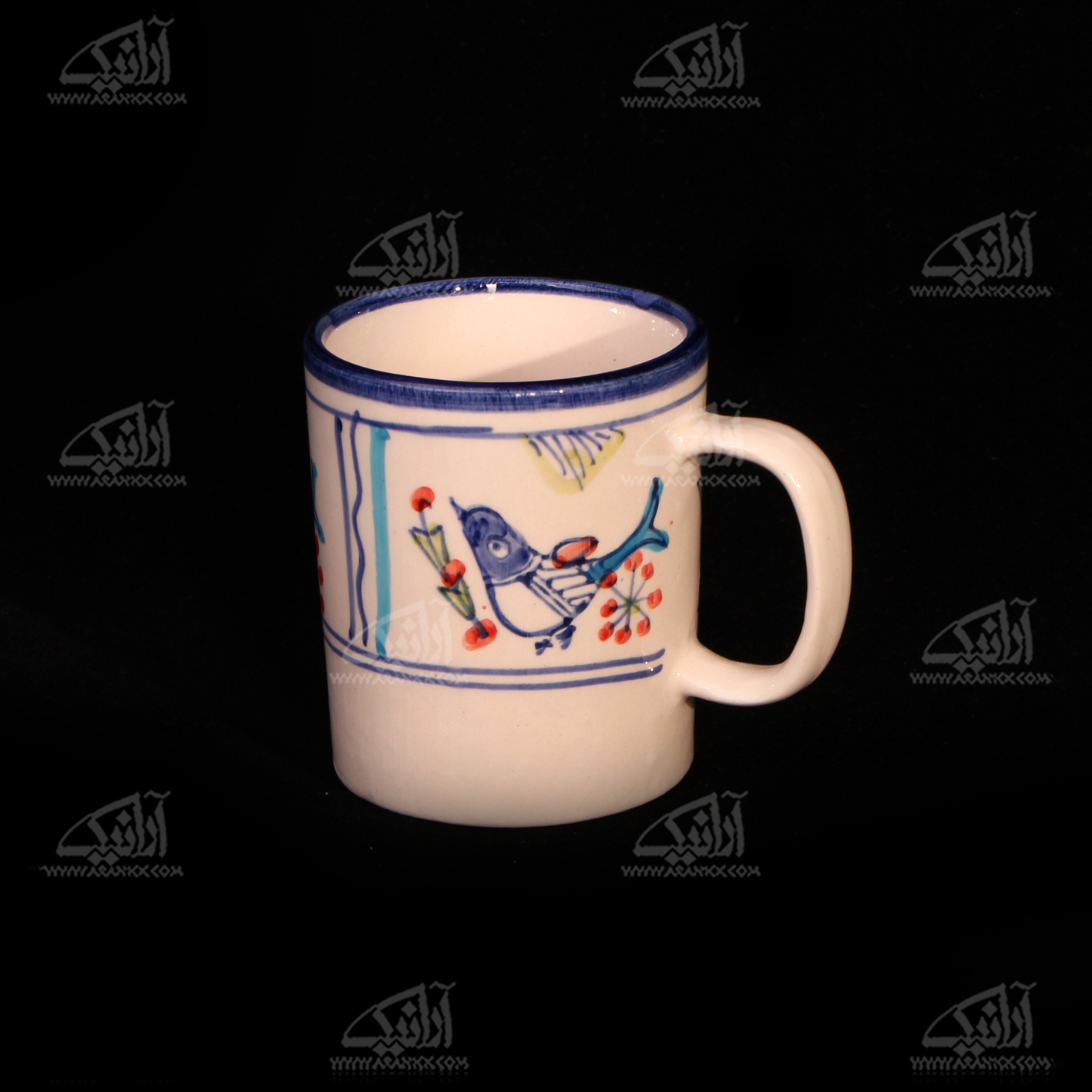 لیوان سفالی آرانیک دسته دار‏ نقاشی زیر لعابی رنگ ‏سفید‏ طرح ‏پرنده‏ مدل 1002900005