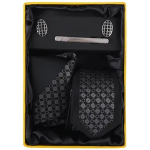 ست کراوات و دستمال جیب و دکمه سردست مردانه فرانکو فروزی مدل F-101816