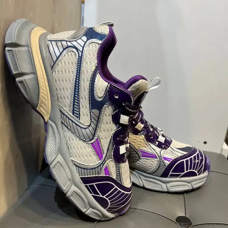 کفش پیاده روی زنانه مدل Znb