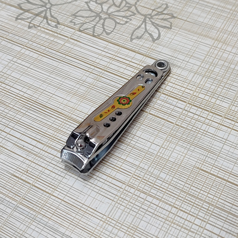 ناخن گیر کد 555