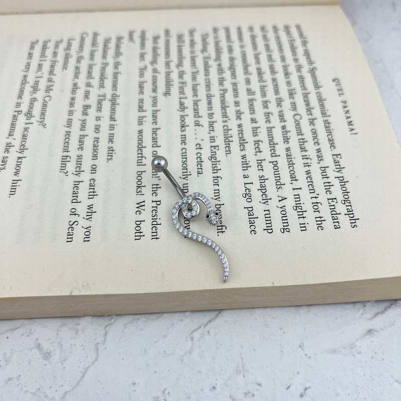 پیرسینگ ناف زنانه مدل مار کد P4636 پیرسینگ ناف زنانه مدل مار کد P4636