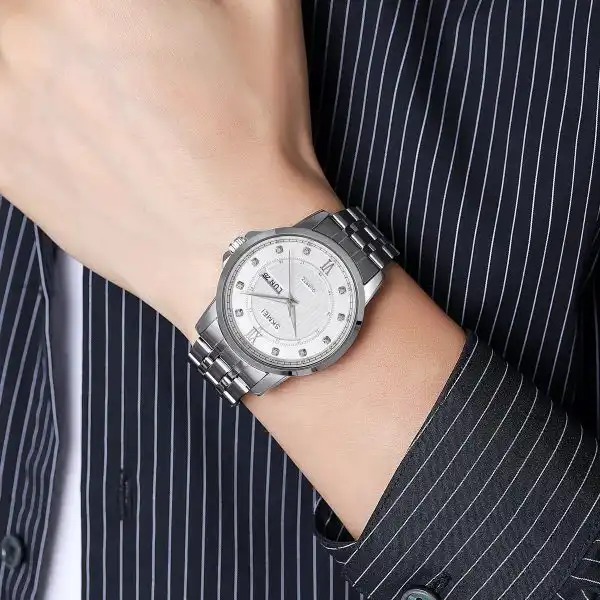 ساعت مچی عقربه ای زنانه اسکمی مدل 2084-2085