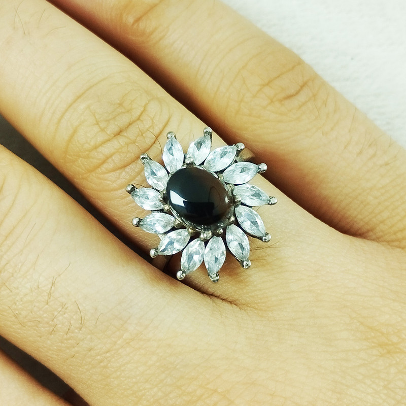 انگشتر نقره زنانه سلین کالا کد 22 انگشتر نقره زنانه سلین کالا کد 22