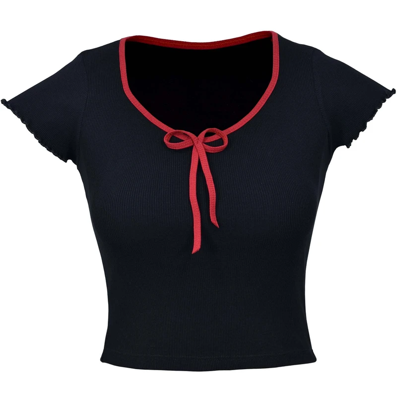 کراپ‌ تی‌شرت آستین کوتاه زنانه دل آویز مدل H371