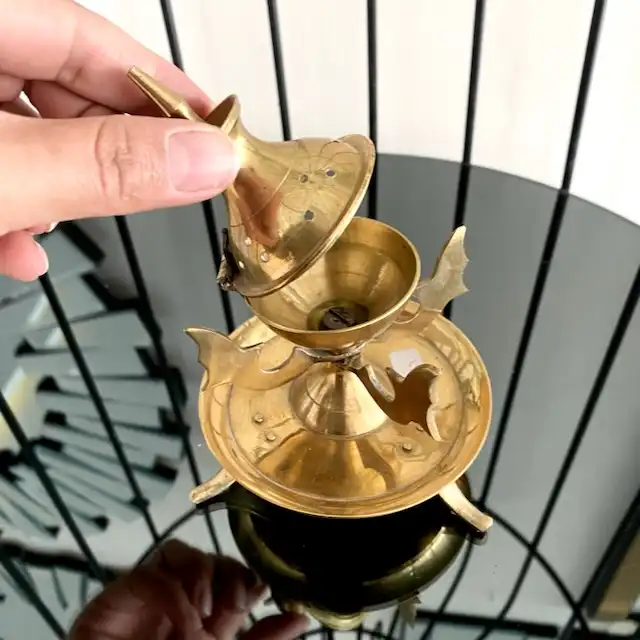 اسپند دود کن برنجی مدل چهارپر کد1046