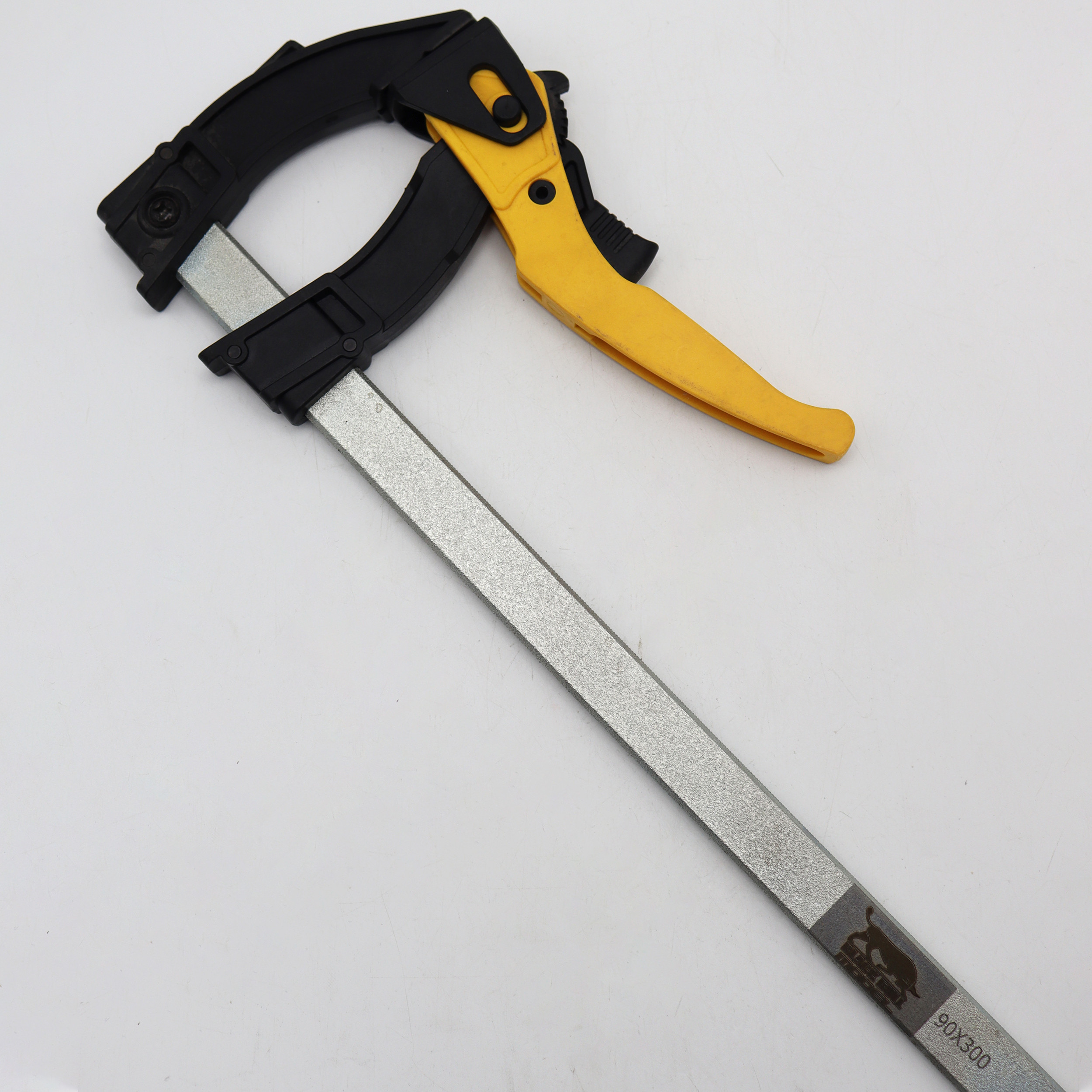 گیره پیچ دستی مدل بلک بول کد YP-W-90-300MM