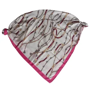 روسری زنانه مدل مینی نخی کمربندی زنجیری کد 439