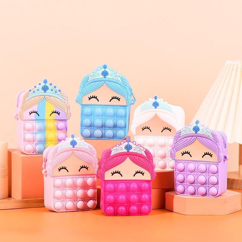 کیف رودوشی دخترانه مدل سیلیکونی پاپت دار پرنسس