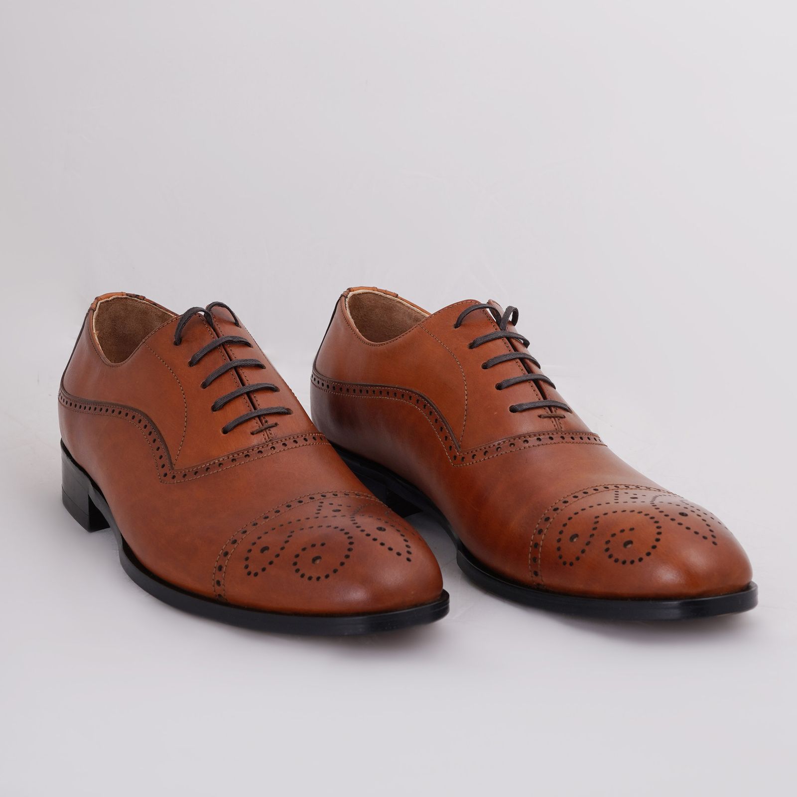 کفش مردانه کرمانی مدل چرم دستدوز طبیعی کد 1073 رنگ عسلی -  - 4