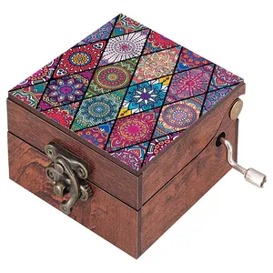 جعبه موزیکال مدل سنتی کد N194
