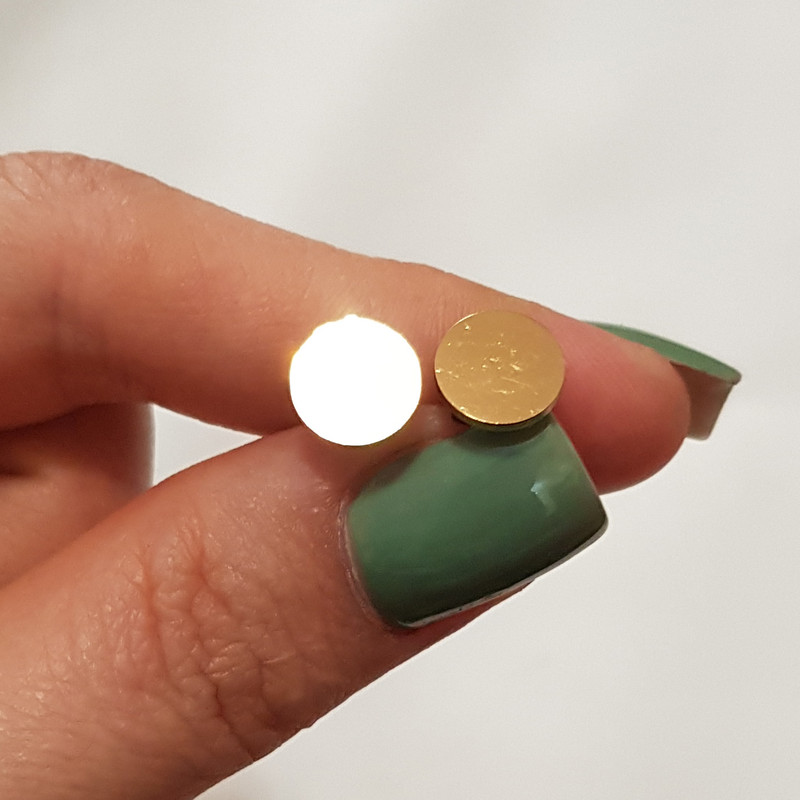 گوشواره دخترانه مدل آینه ای گرد 3239