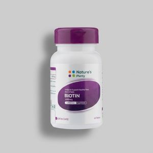 مکمل تقویت پوست، مو و ناخن نیچرز پلنتی مدل بیوتین 10mg 60 عددی بدون لاکتوز با حفظ استحکام و سلامت و کاهش چین و چروک