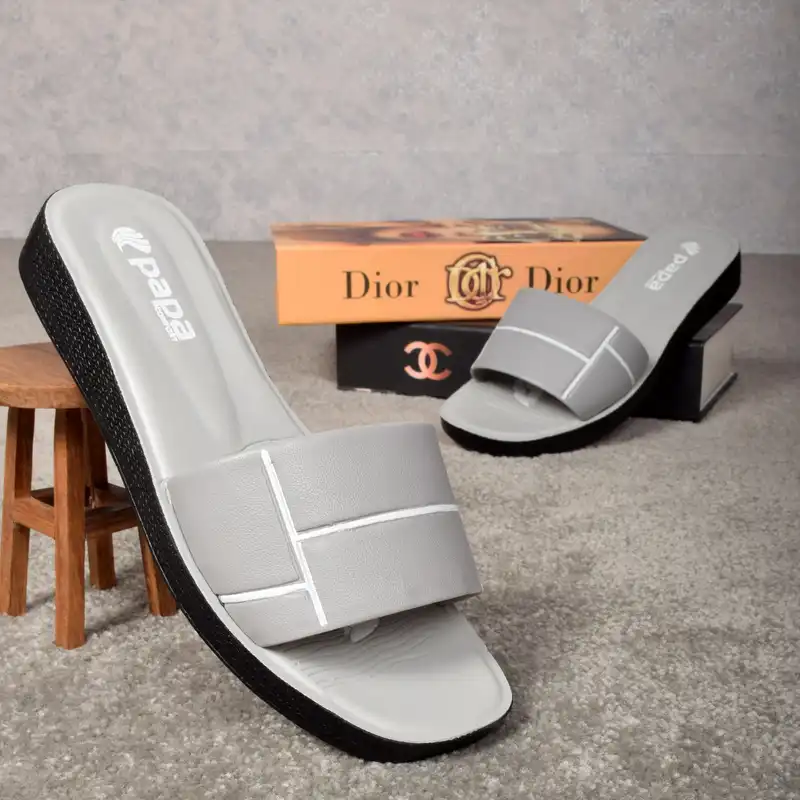 دمپایی زنانه پاپا مدل GRY.2783