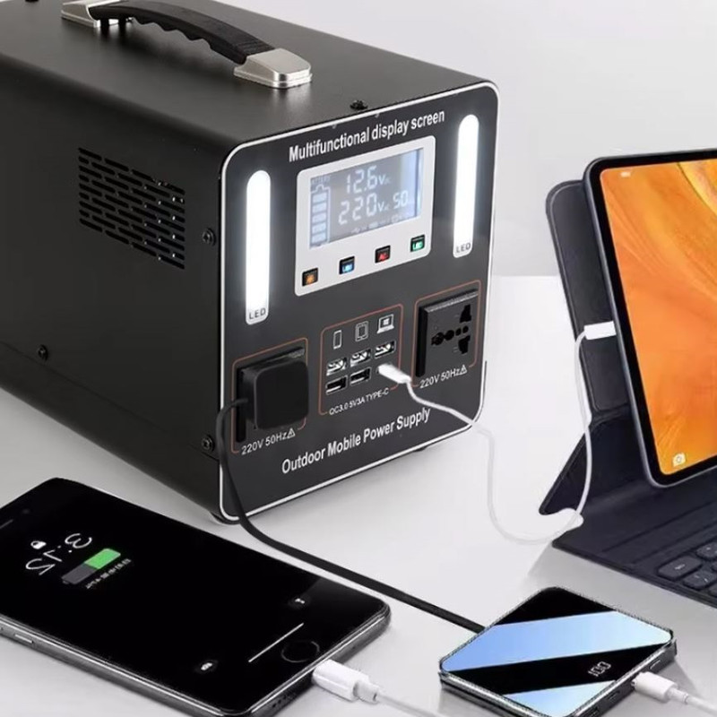 باتری خورشیدی مدل m500-01 ظرفیت 135000 میلی آمپر