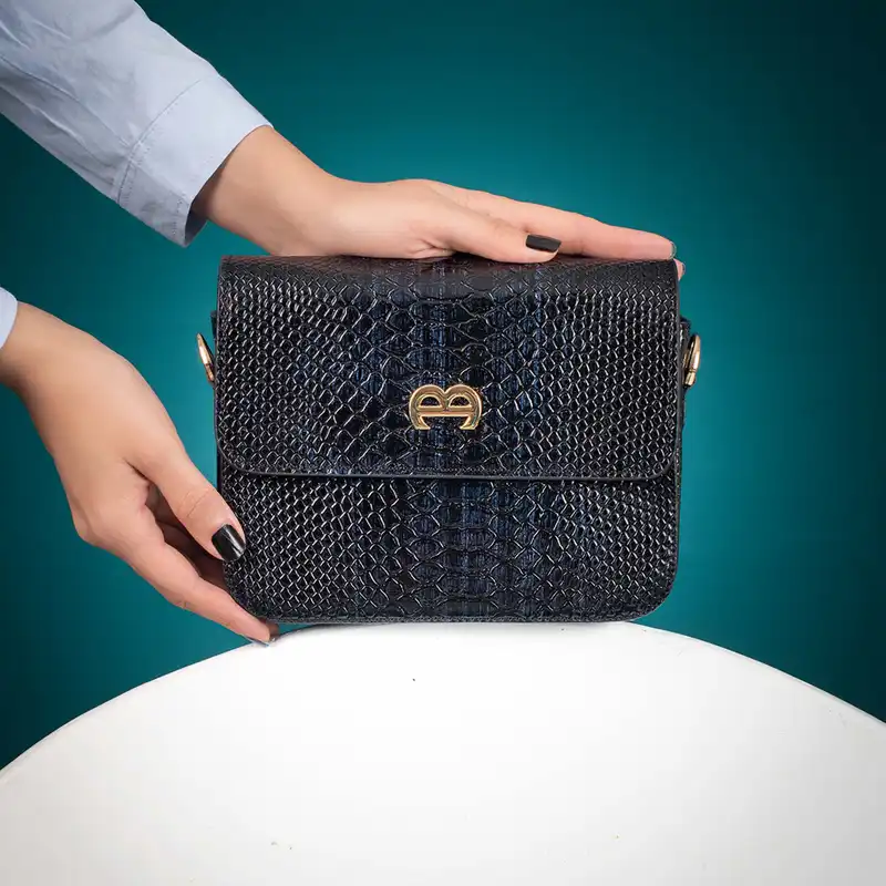 کیف دوشی زنانه منط مدل b270 کد 13481