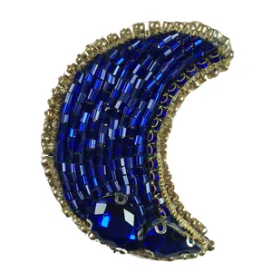 گل سینه زنانه طرح ماه مدل 0210