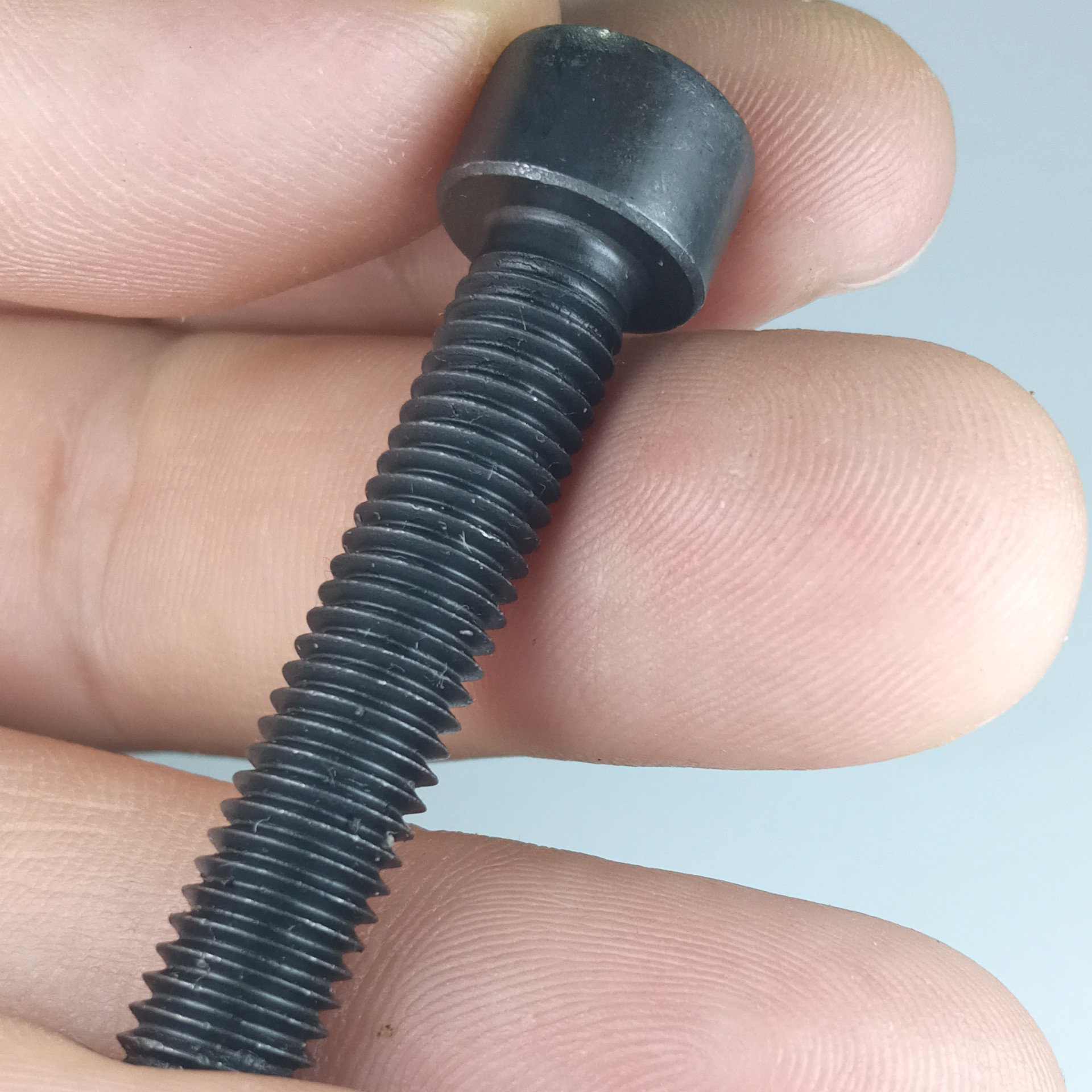 پیچ آلن مدل HI5 M8-40MM بسته 25 عددی