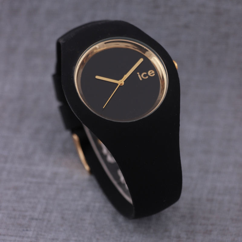 ساعت مچی عقربه ای مدل IS 3362 -ME-TA ساعت مچی عقربه ای مدل IS 3362 -ME-TA