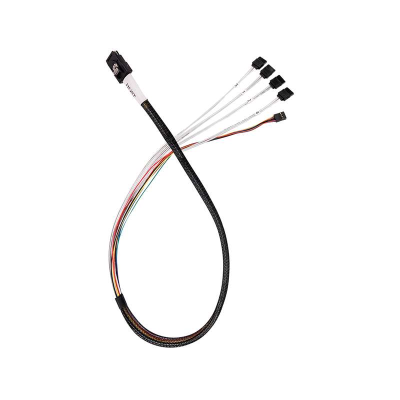 کابل تبدیل Mini-SAS به SATA سیلوراستون مدل CPS03 طول 0.5 متر