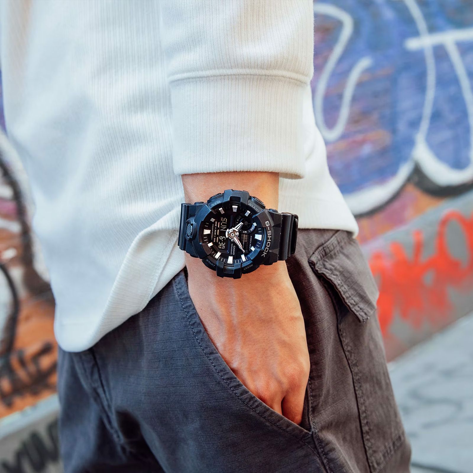 ساعت مچی عقربه ای مردانه کاسیو جی شاک مدل GA-700-1BDR - - 19