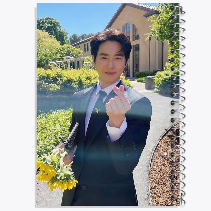 دفتر شطرنجی 50 برگ خندالو طرح سوهو گروه اکسو EXO کد 16823