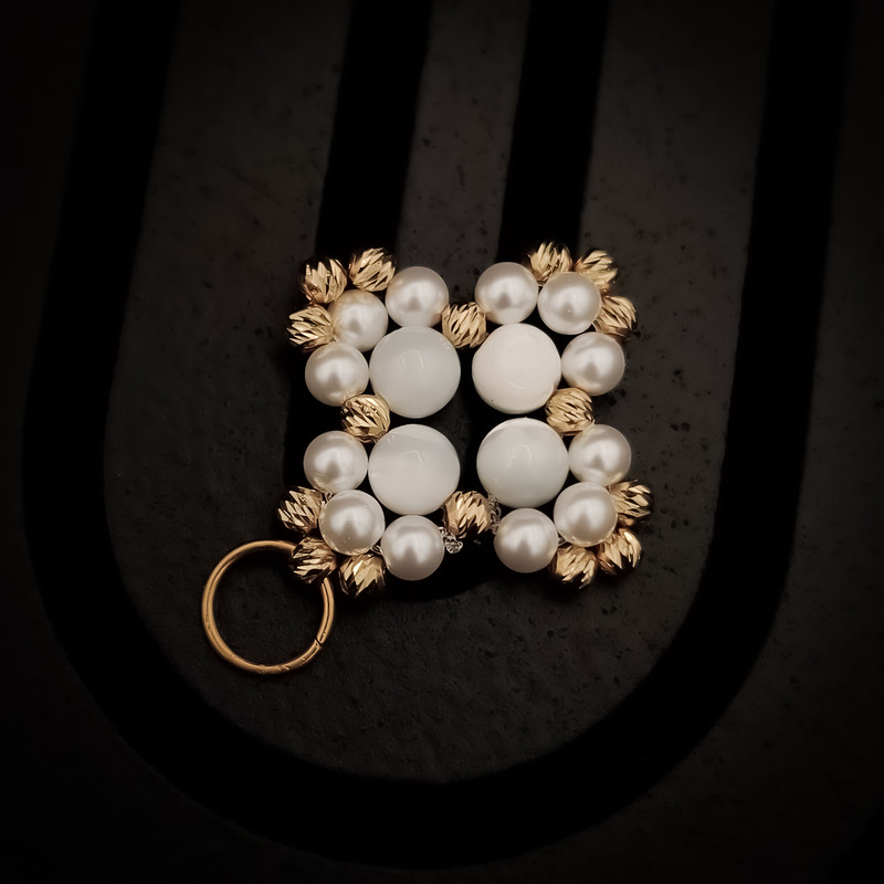 آویز گردنبند طلا 18 عیار زنانه ناریا طرح ونکلیف