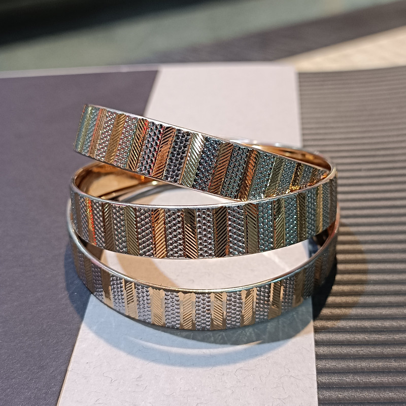 النگو طلا 18 عیار زنانه تمدن مدل تک پوش