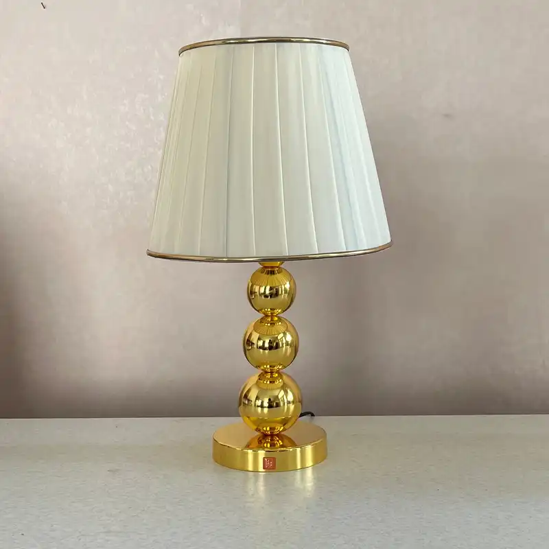 آباژور رومیزی نورهام مدل NHM -678GOLD- 28