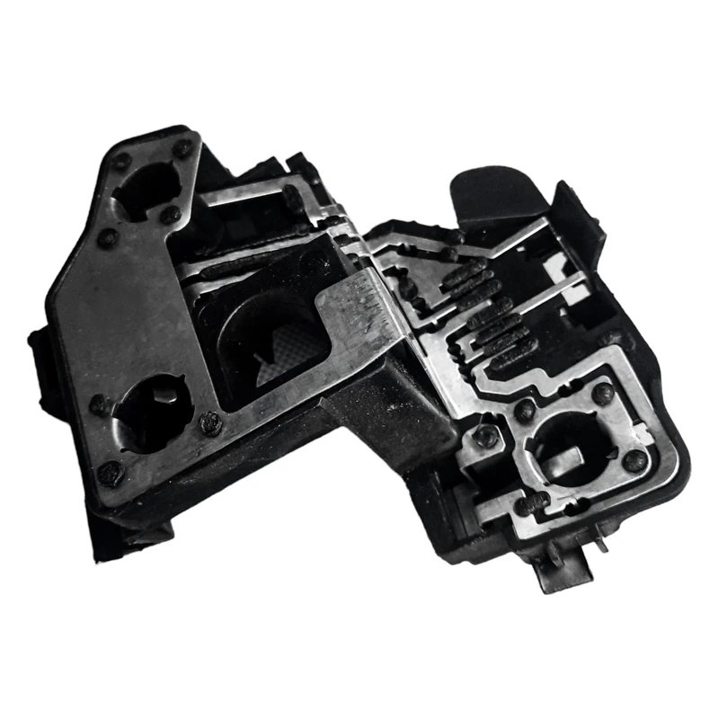 مدار جا لامپی چراغ خطر عقب چپ بست یدک مدل 002499 مناسب برای پژو ۲۰۶