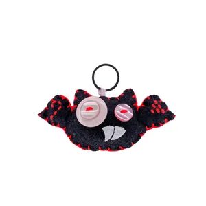 آویز عروسکی طرح هیولا مدل خفاش