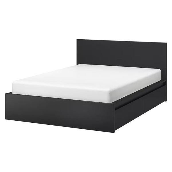 تخت خواب دو نفره اسمردیس مدل R102 سایز 160 × 200 سانتی متر