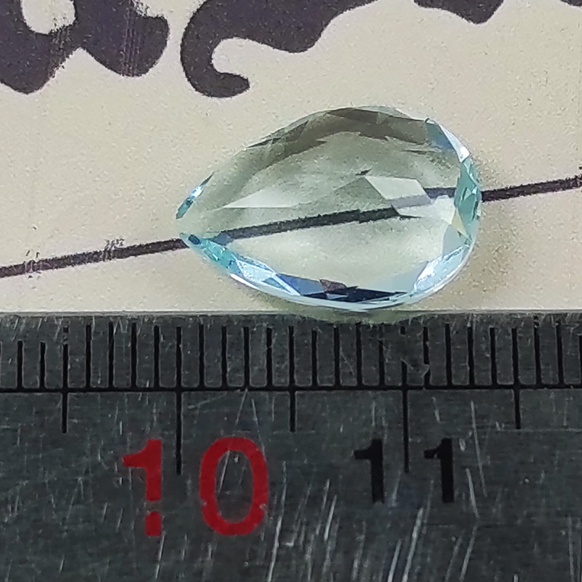 سنگ توپاز سلین کالا مدل اشکی کد 14.10.6