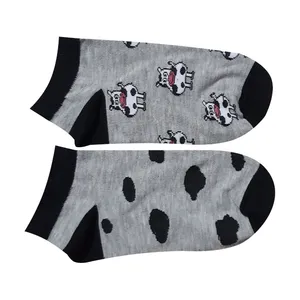 جوراب دخترانه طرح گاو کد 77