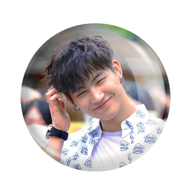 مگنت خندالو مدل جی بی گروه گات سون GOT7  کد 20974