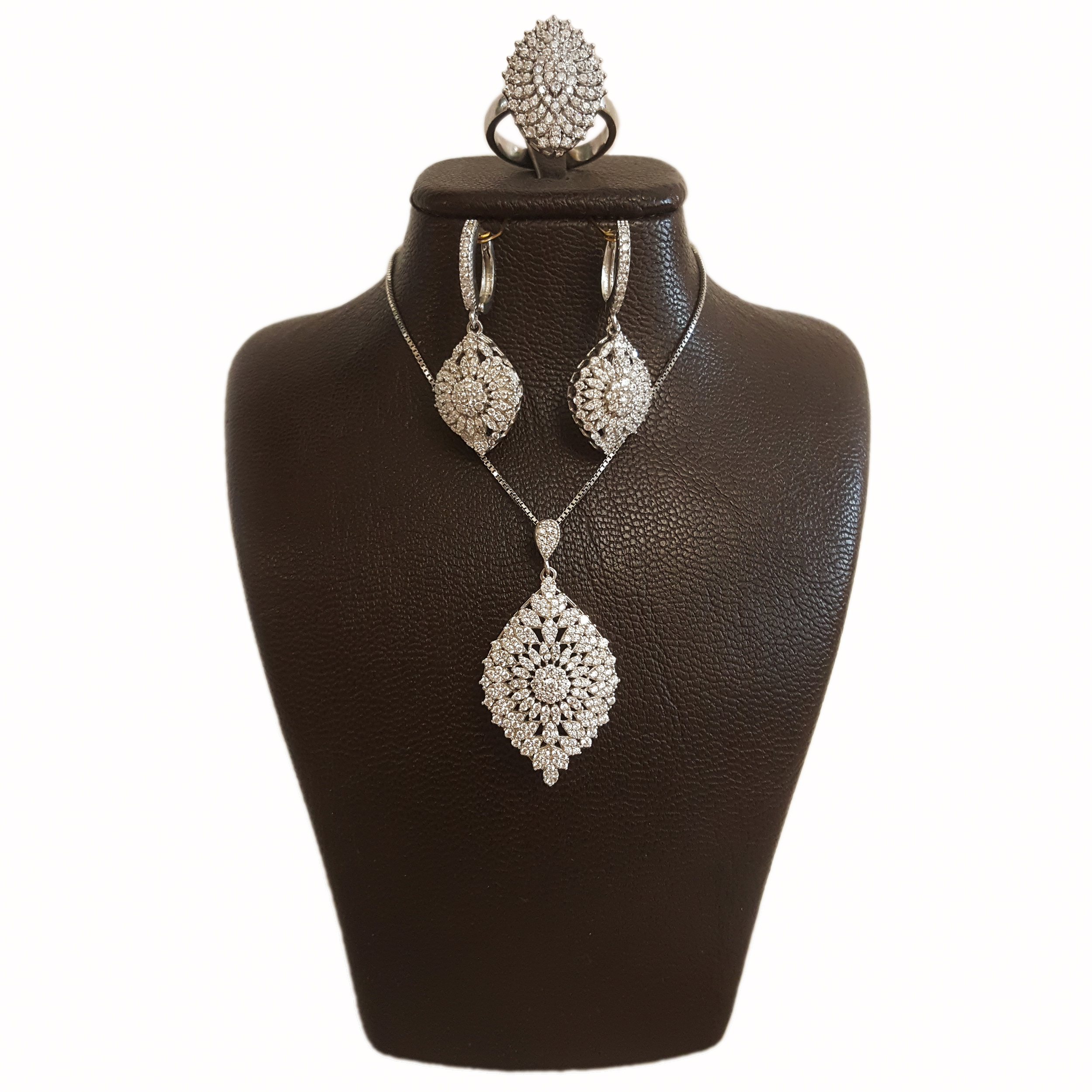 نیم ست نقره زنانه مدل AVN_N058