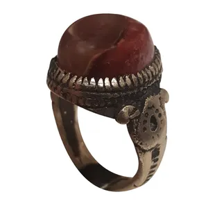 انگشتر نقره مردانه مدل عقیق حجرالسعادت کد AHS210220