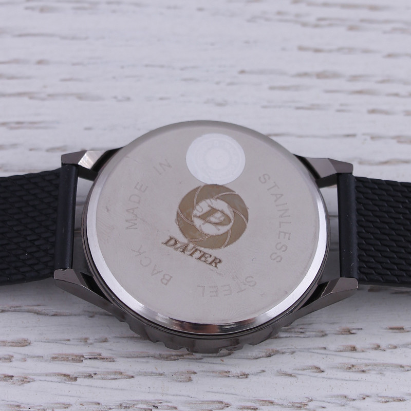 ساعت مچی دیجیتال دیتر مدل LE 3313 -ME-ME ساعت مچی دیجیتال دیتر مدل LE 3313 -ME-ME