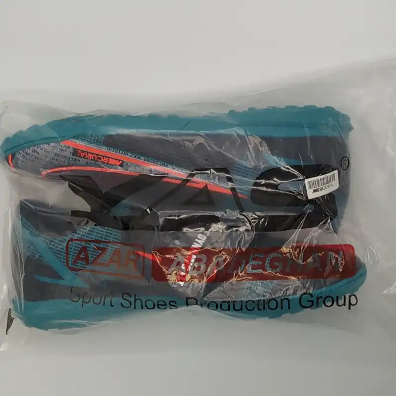 کفش فوتبال مدل یاس 2022 رنگ مشکی