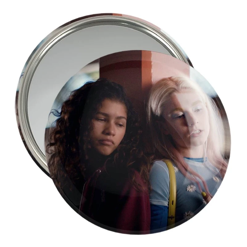 آینه جیبی خندالو مدل جولز وان و رو بنت سریال سرخوشی Euphoria‎  کد 13773