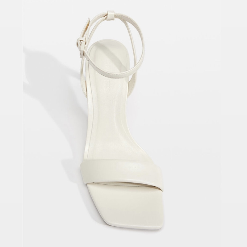 صندل زنانه استرادیواریوس مدل Wedge strap 2024