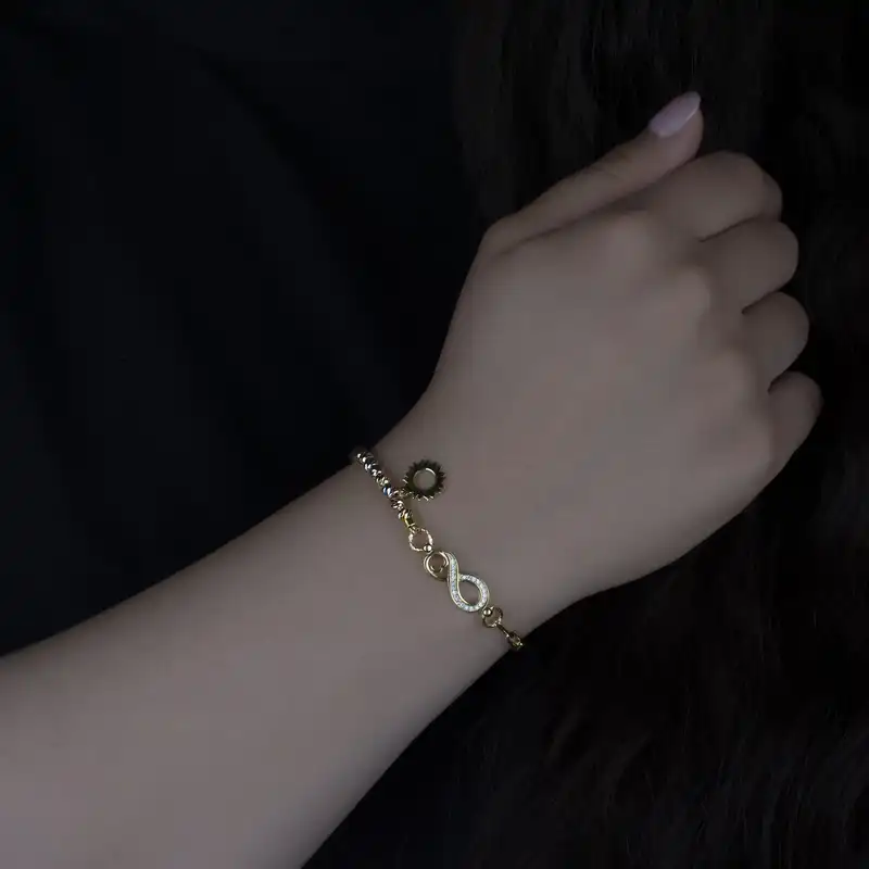 دستبند نقره زنانه مدل گریس