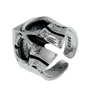 انگشتر مردانه برانت طرح کلاه خود گلادیاتور